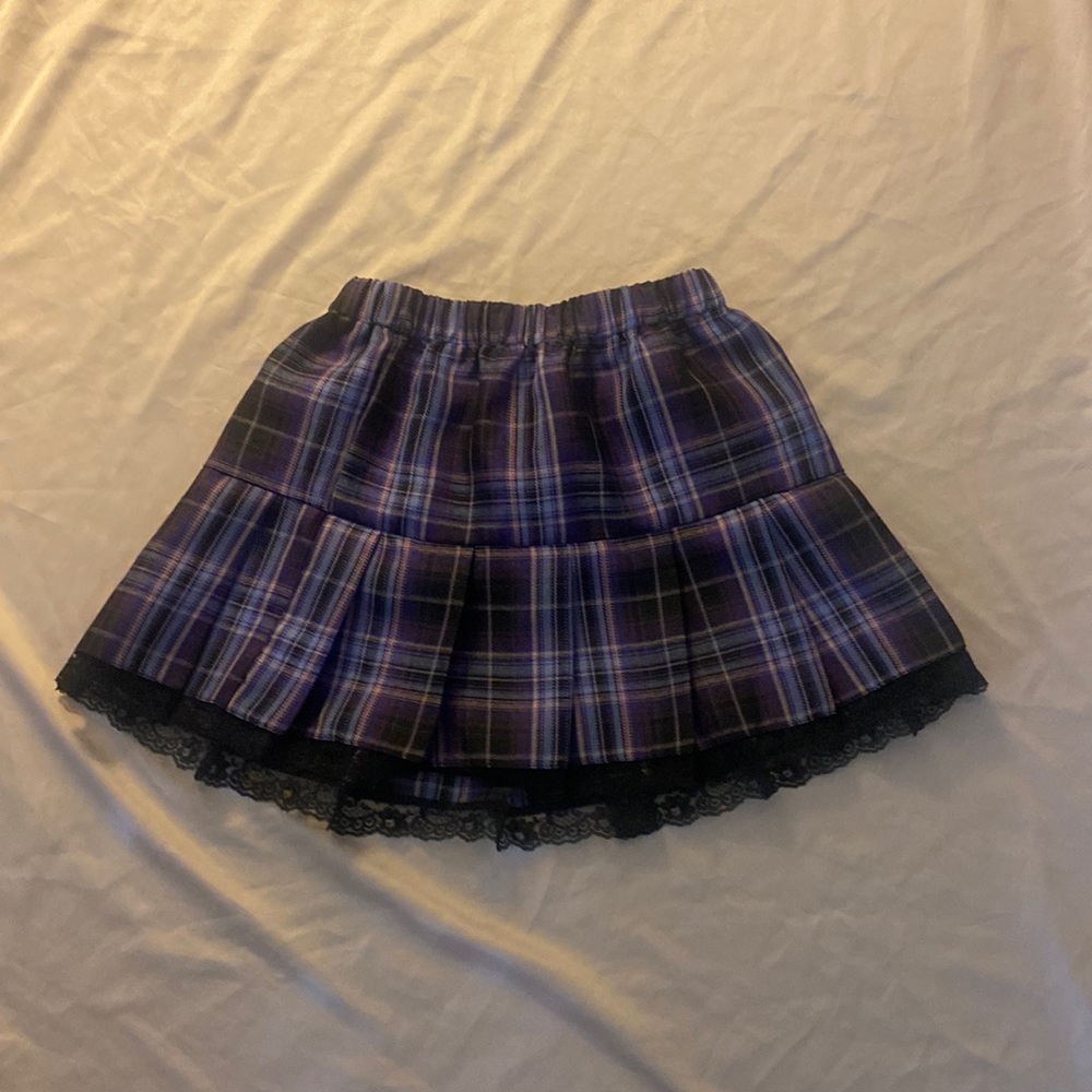 grunge lace skirt